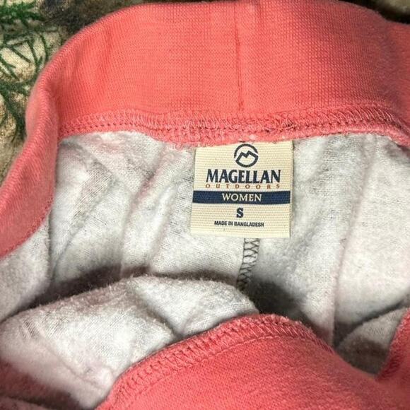 Magellan Camo Low Rise Wide Leg Sweatpants With Pink Trim Size Small - Picture 6 of 6